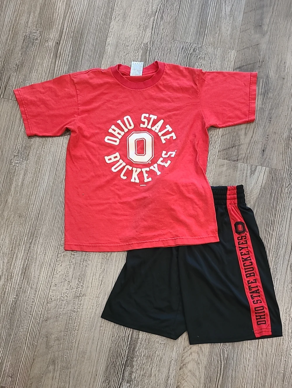 Ohio State Buckeye T-shirt w/ Matching Shorts Size Medium